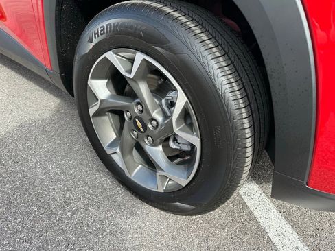 New 2026 Chevrolet Trax LT image 13