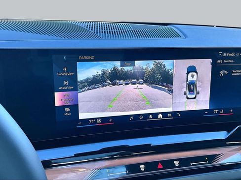 Certified 2024 BMW i5 eDrive40i w/ M Sport Package RWD image 30