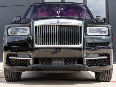 Used 2021 Rolls-Royce Cullinan image 7