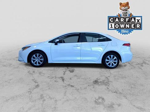 Certified 2025 Toyota Corolla LE FWD image 6