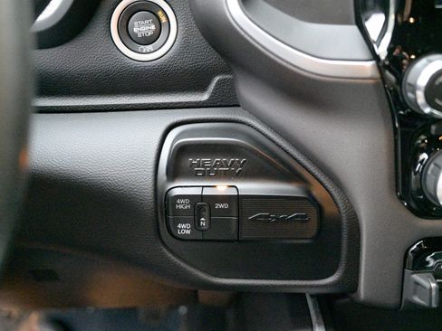 Used 2022 RAM 2500 Big Horn w/ Level C Equiment Group image 28