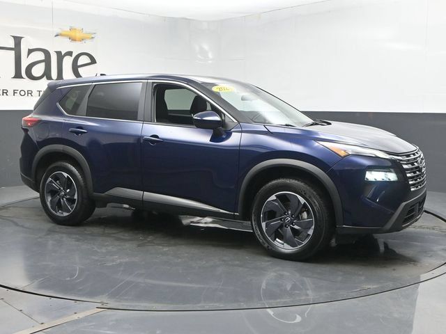 Used 2024 Nissan Rogue SV FWD image 6
