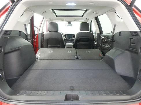 Used 2020 GMC Terrain Denali w/ Denali Premium Package AWD/4WD image 29
