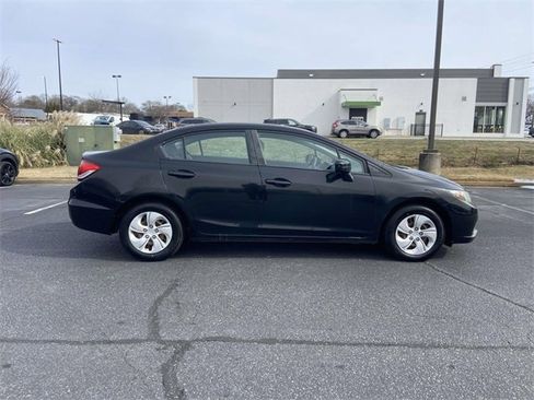 Used 2014 Honda Civic LX image 2