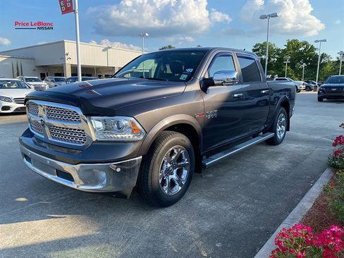 Used 2018 RAM 1500 Laramie w/ Convenience Group RWD image 3