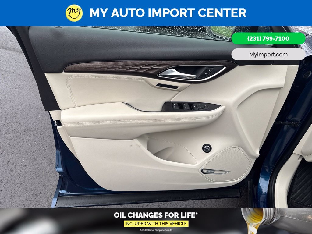 Used 2023 Buick Envision Avenir AWD/4WD image 10