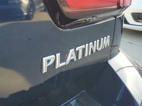 Certified 2022 Nissan Armada Platinum w/ Captain's Chairs Package image 13