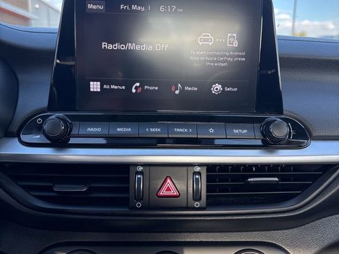 Certified 2024 Kia Forte LXS FWD image 12