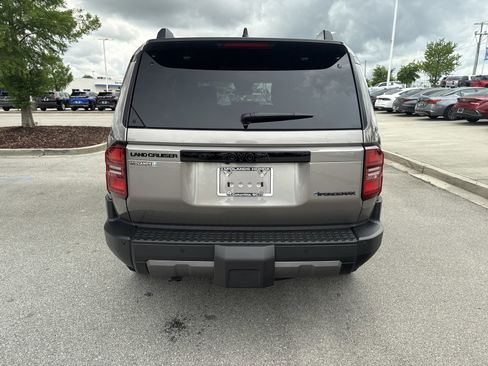 Used 2025 Toyota Land Cruiser w/ Premium Package AWD/4WD image 6