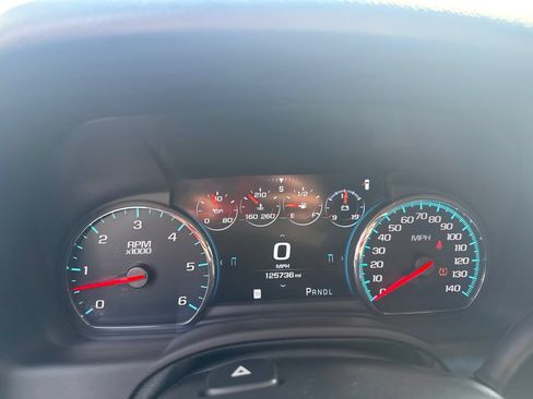 Used 2020 GMC Yukon XL Denali AWD/4WD image 17