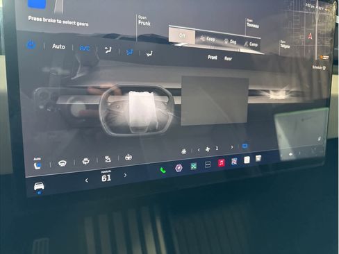 Used 2024 Tesla Cybertruck AWD Crew Cab image 24