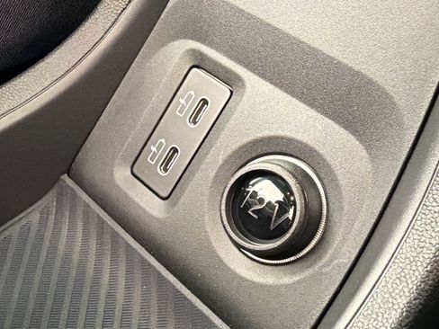 New 2026 MINI Cooper 2-Door Hardtop FWD image 18