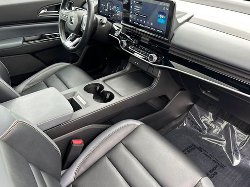 Used 2024 Honda Prologue Touring image 37