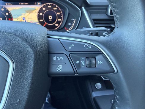 Used 2020 Audi Q5 2.0T Titanium Premium Plus w/ Premium Plus Package image 30