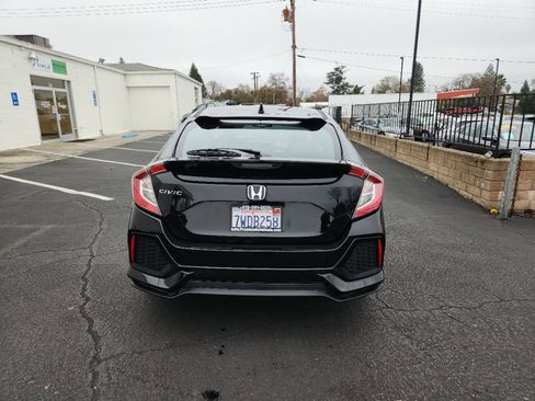 Used 2017 Honda Civic EX-L image 4