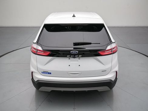 Certified 2023 Ford Edge SEL w/ Convenience Package AWD/4WD image 5