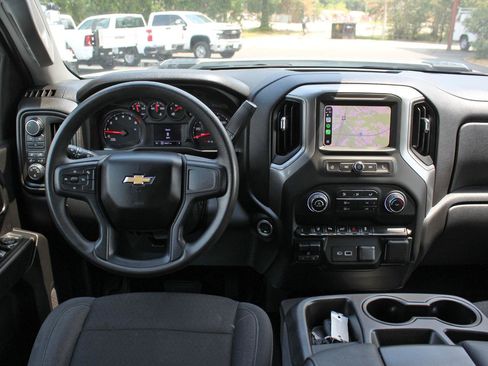 Used 2024 Chevrolet Silverado 2500 W/T w/ WT Convenience Package AWD/4WD image 26