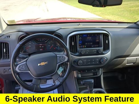 Used 2020 Chevrolet Colorado LT w/ LT Convenience Package image 11