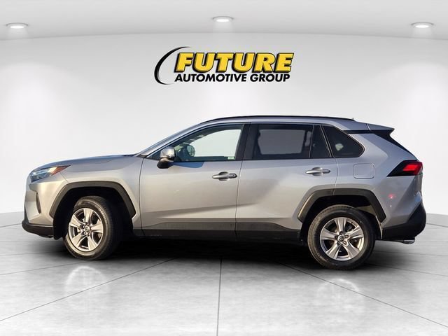 Certified 2025 Toyota RAV4 XLE FWD image 9