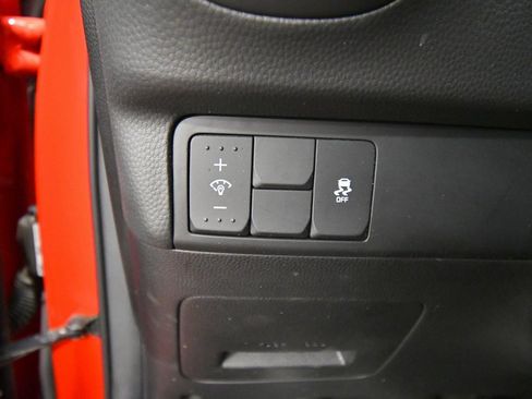 Certified 2019 Kia Soul image 18