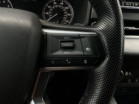 Used 2022 Mitsubishi Outlander SE image 35