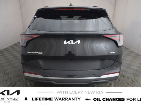 New 2026 Kia Sportage EX image 6