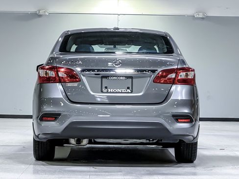 Used 2019 Nissan Sentra SV FWD image 10