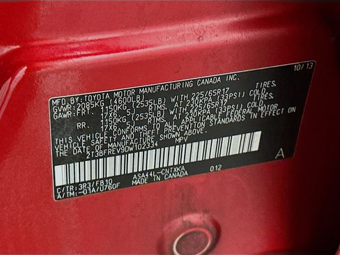 Used 2013 Toyota RAV4 LE image 12
