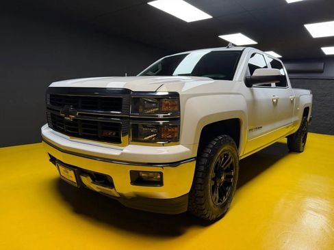 Used 2015 Chevrolet Silverado 1500 LT w/ All Star Edition AWD/4WD image 4
