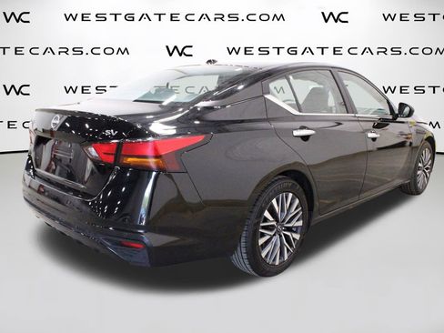Used 2023 Nissan Altima 2.5 SV image 46