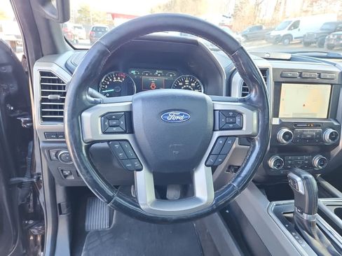 Used 2019 Ford F150 Platinum w/ Equipment Group 701A Luxury image 12