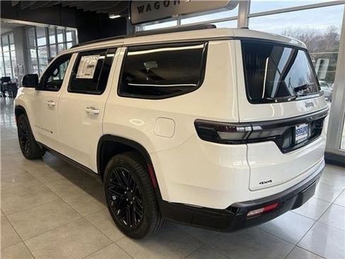 New 2026 Jeep Grand Wagoneer Limited image 22