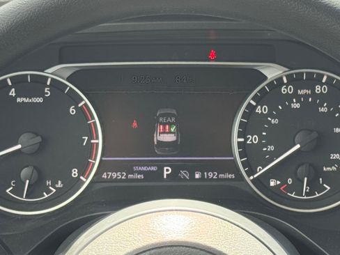 Used 2024 Nissan Rogue SV FWD image 14