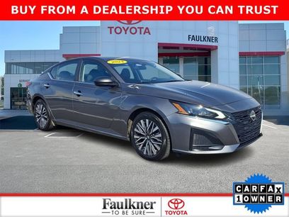 Used 2024 Nissan Altima 2.5 SV