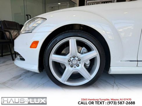 Used 2013 Mercedes-Benz S 550 w/ Sport Pkg Plus One image 10