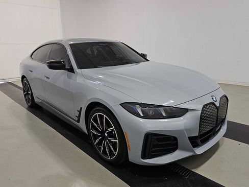 Used 2026 BMW i4 xDrive40i w/ M Sport Package AWD/4WD image 3