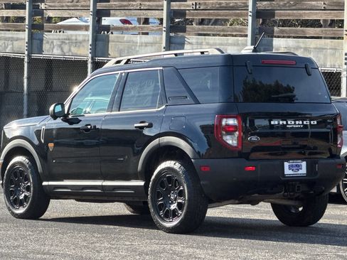 Certified 2025 Ford Bronco Sport Badlands image 6