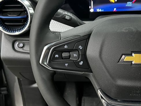 New 2026 Chevrolet Trax LT w/ Driver Confidence Package image 12