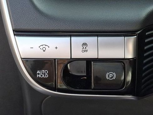 Used 2024 Hyundai Ioniq 5 SE image 26