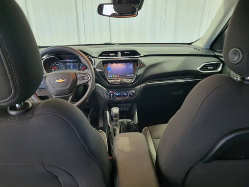 Certified 2022 Chevrolet TrailBlazer LT w/ Convenience Package image 13