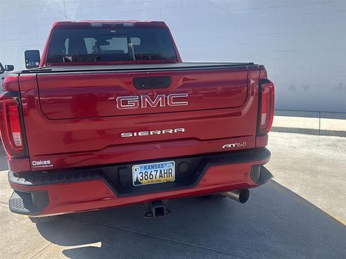 Used 2022 GMC Sierra 2500 AT4 w/ AT4 Preferred Package image 7