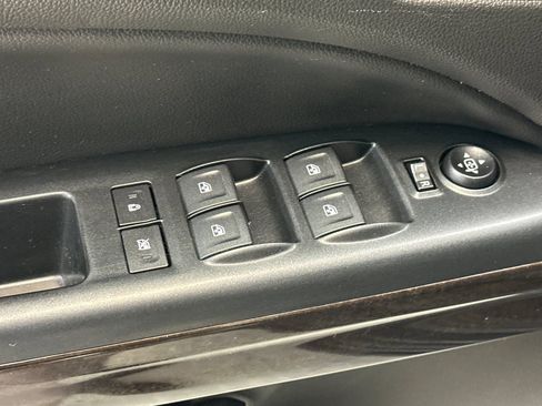 Used 2017 GMC Canyon SLE w/ SLE Convenience Package RWD image 13