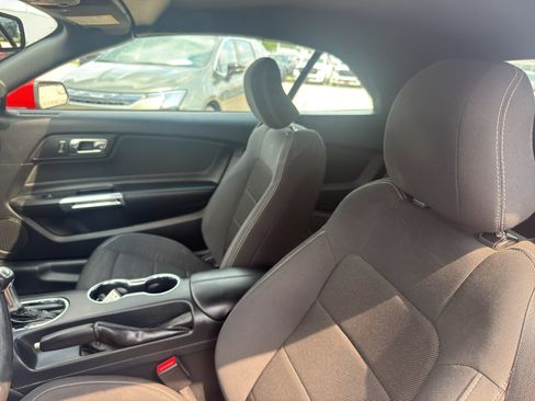 Used 2015 Ford Mustang Convertible w/ Equipment Group 051A RWD image 25