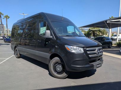 New 2025 Mercedes-Benz Sprinter 2500