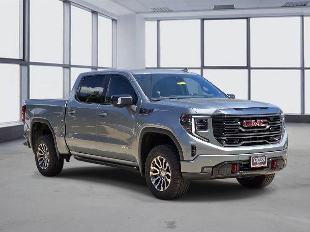 Used 2023 GMC Sierra 1500 AT4 w/ AT4 Premium Package AWD/4WD image 3