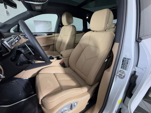 New 2026 Porsche Macan Turbo image 5