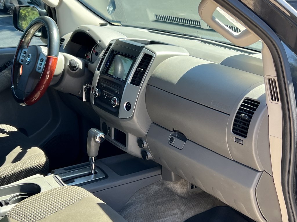 Used 2014 Nissan Frontier Desert Runner RWD image 20