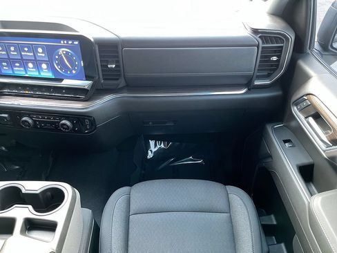 Used 2024 Chevrolet Silverado 1500 RST AWD/4WD image 23
