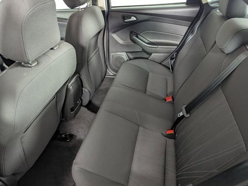 Used 2017 Ford Focus SE image 24