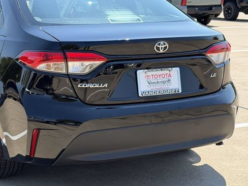 Used 2026 Toyota Corolla LE FWD image 6
